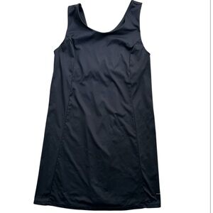 MONDETTA Women’s Performance+Luxury Active Dress Black Lined Bra Pads Wicking M